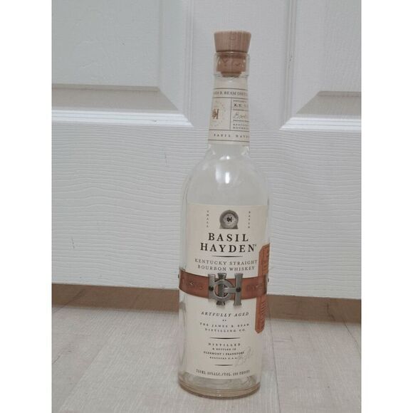 EMPTY Rare Collectible Basil Hayden Kentucky Straight Bourbon Whiskey Bottle - Picture 4 of 9
